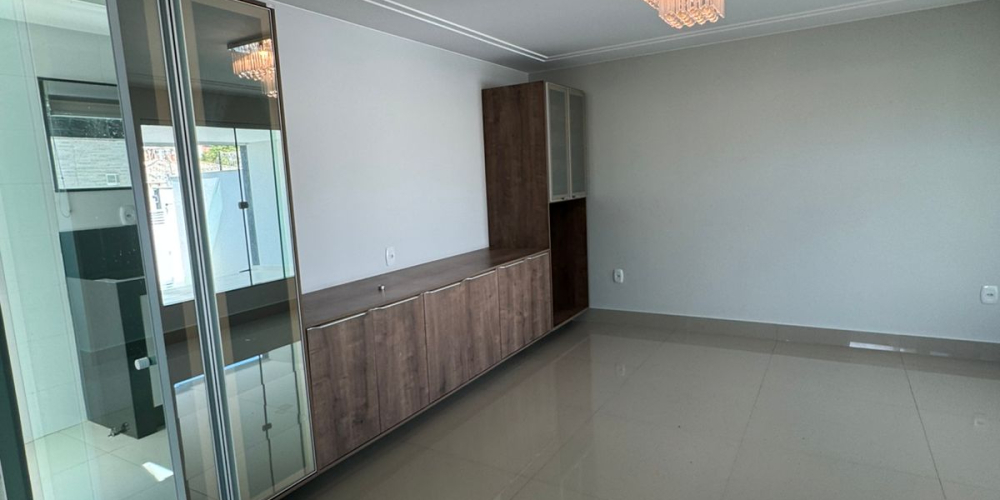 WhatsApp Image 2024-11-28 at 21.05.28 (1)